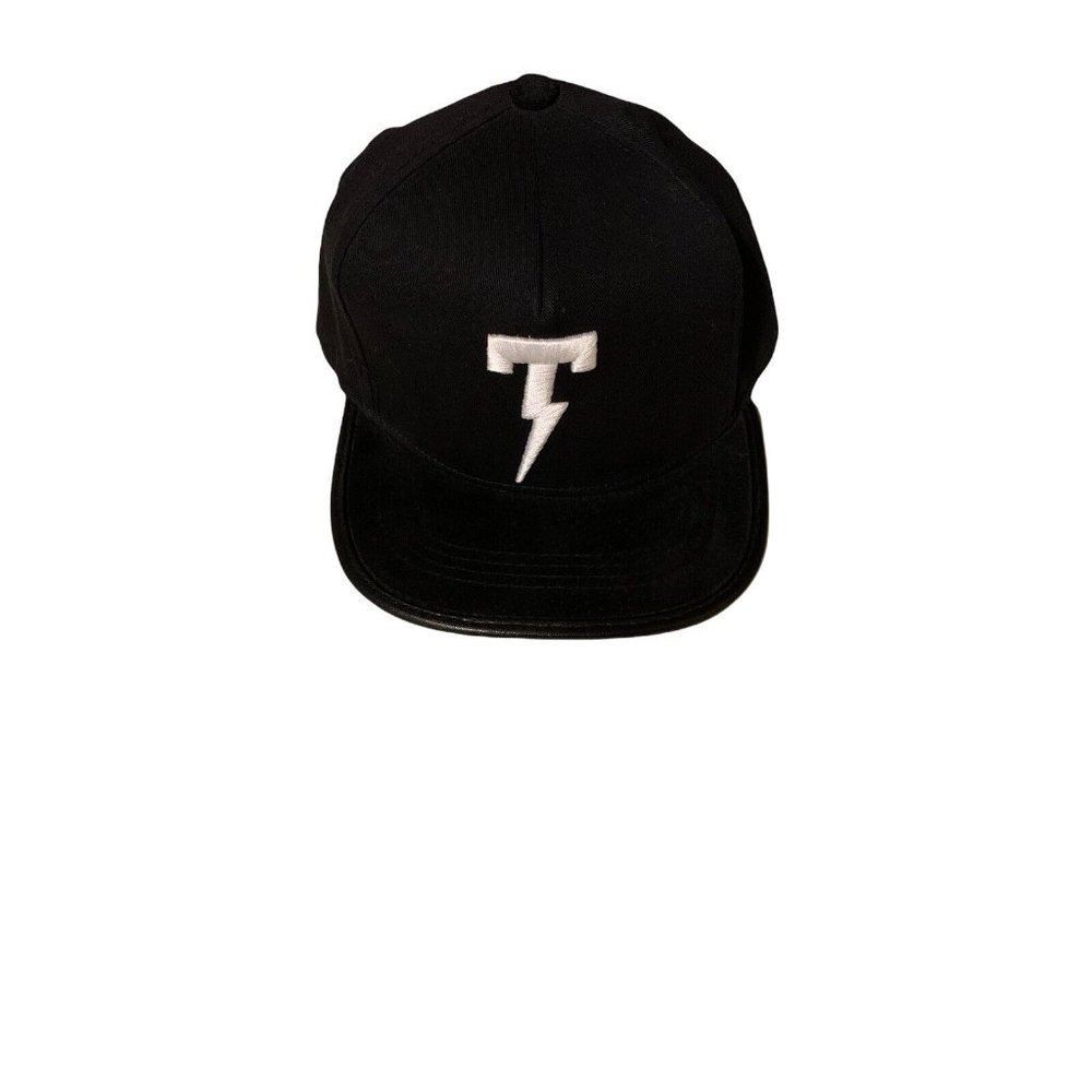 Tackma Strapback (Cap) (Hat) 144318 (Adjustable)(One Size Fits All) Black, White